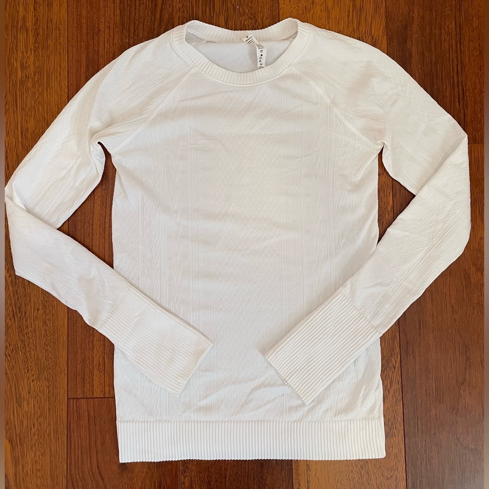 LuluLemon white long sleeve!